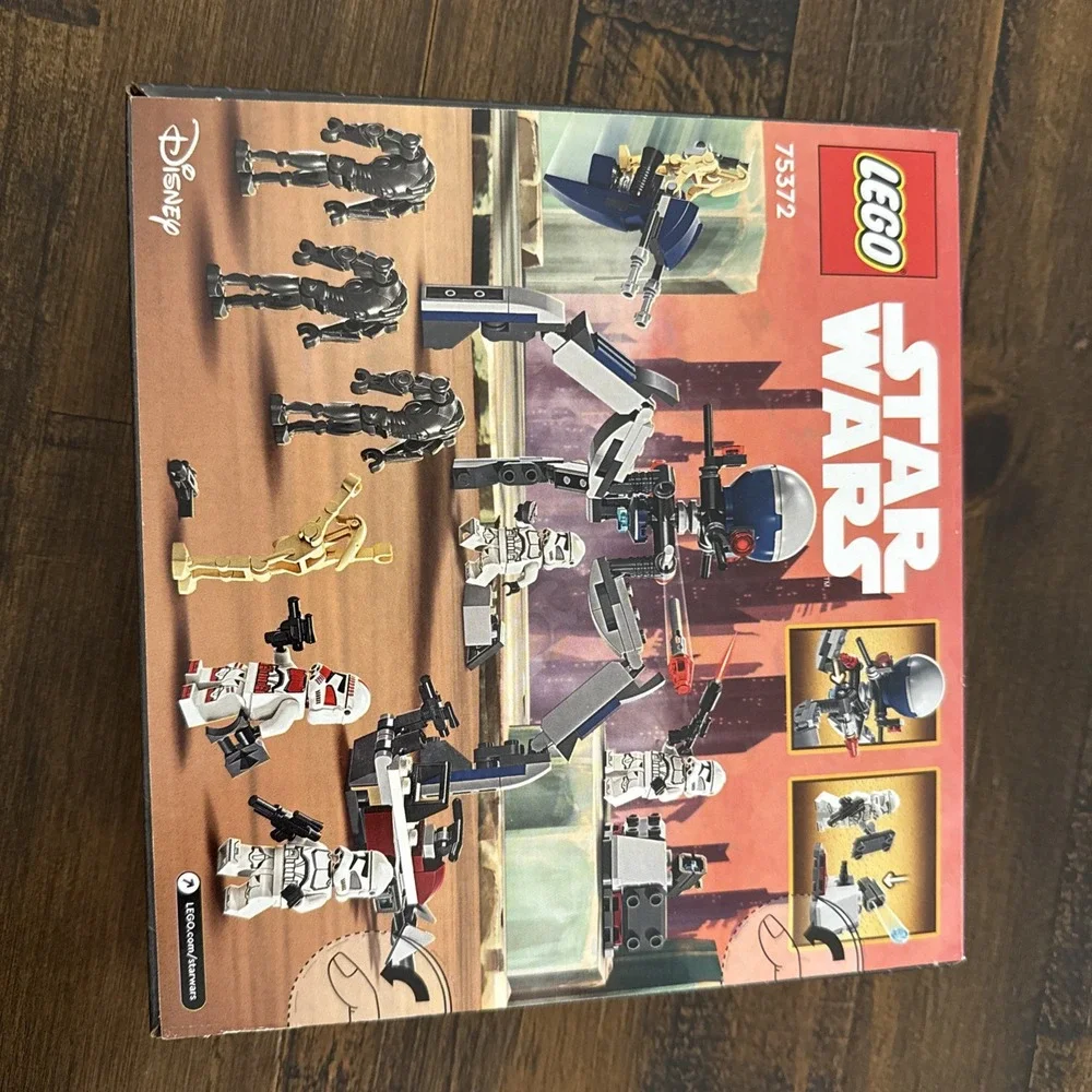 LEGO STAR WARS: Clone Trooper & Battle Droid Battle Pack 75372 New 9 Minions